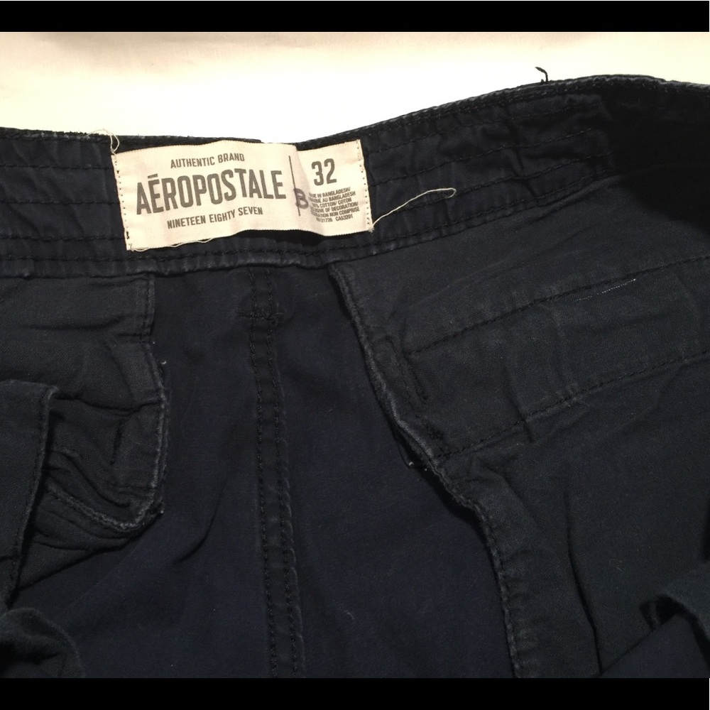 “BUNDLE” GAP/AEROPOSTAL CARGO SHORTS SZ 32 - Picture 4 of 8